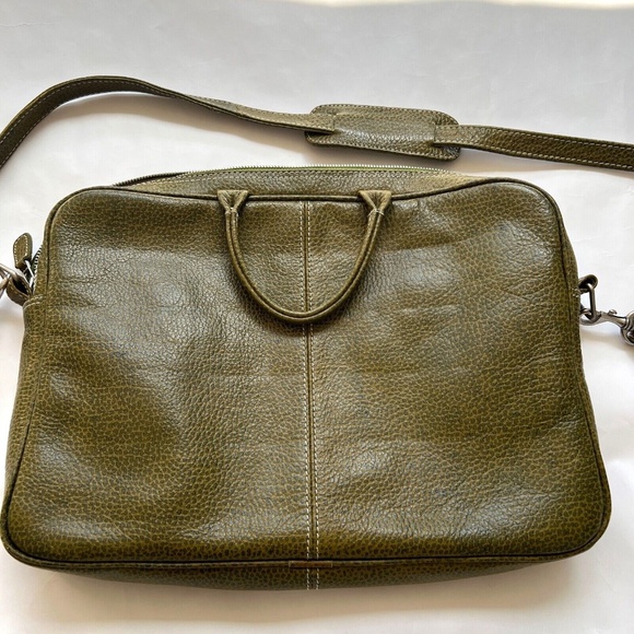 LATICO Bag Crossbody Soft LEATHER Zip up Top Handles 16" x 11" Faux Animal Print - Picture 3 of 9